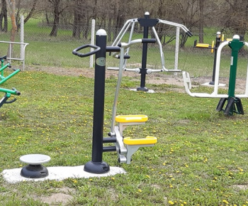 Fitness park v obci Ižkovce