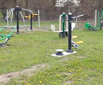 Fitness park v obci Ižkovce