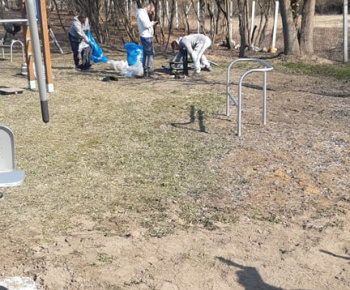 Fitness park v obci Ižkovce